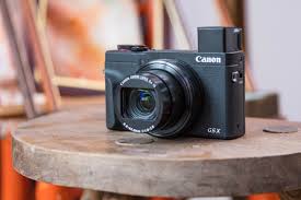 دوربین کامپکت با نام Canon PowerShot G5 X Mark II